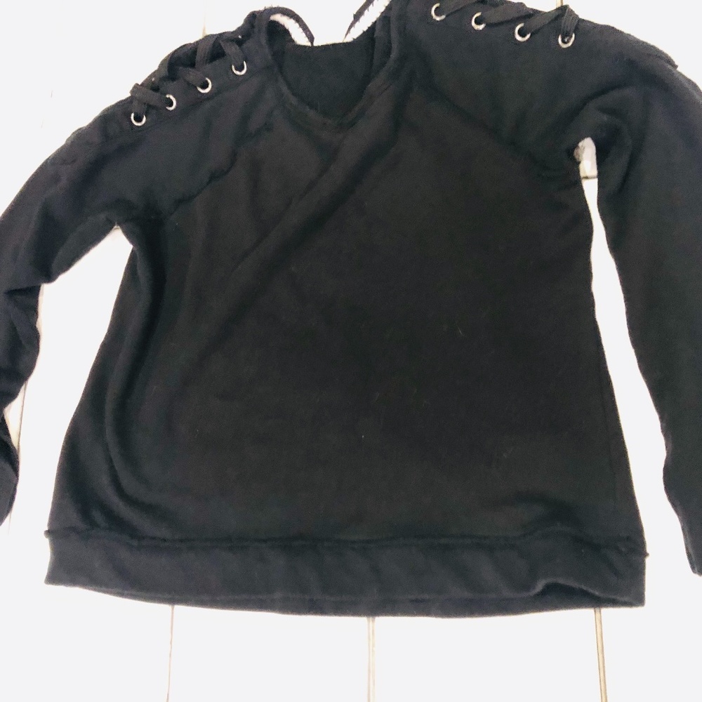 Black Lace Up Sleeve Sweatshirt